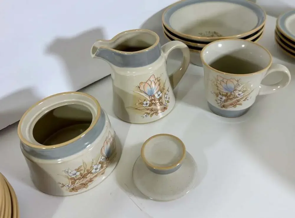 Noritake autumn day